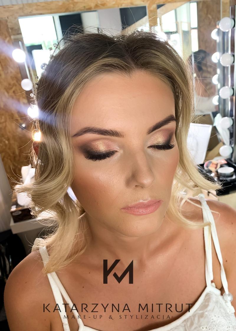 Przygotowanie skóry do makijażu