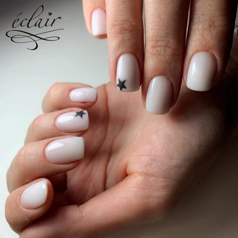 Lakier mleczny do paznokci – odkryj delikatność i subtelne zdobienia w różnych odcieniach