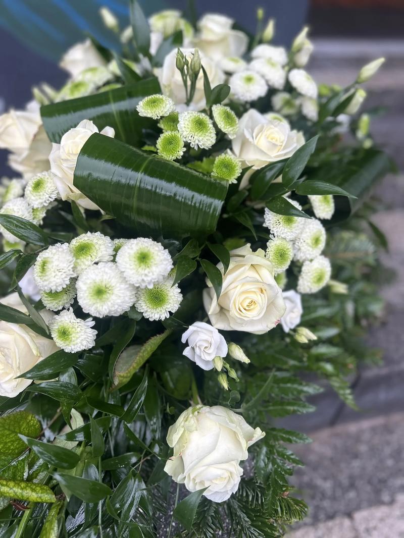 Nowoczesne zdobienie paznokci