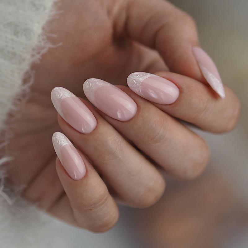 Błędy przy manicure hybrydowym
