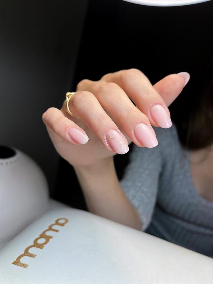 Różnice manicure żelowy a tradycyjny