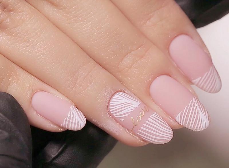 Odkryj magię paznokci stemplowanych: praktyczny poradnik dla każdej pasjonatki
