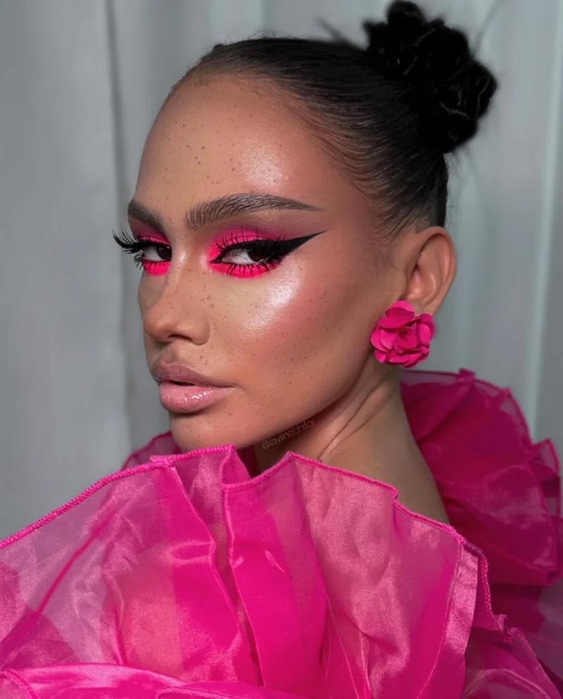 Techniki blendowania makijażu