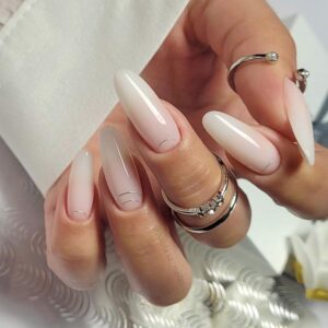 Jak mleczny żel budujący może wpłynąć na trwałość i wytrzymałość Twoich paznokci?