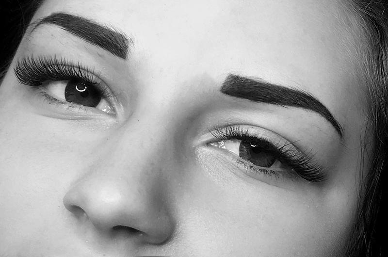 Koszt usług makijażowych