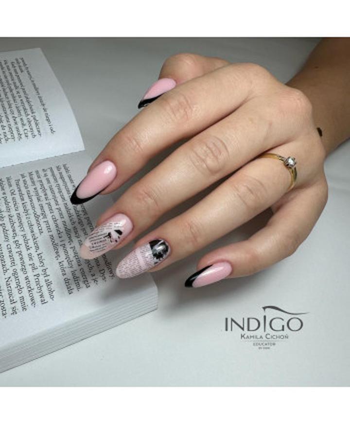 Folia transferowa do paznokci