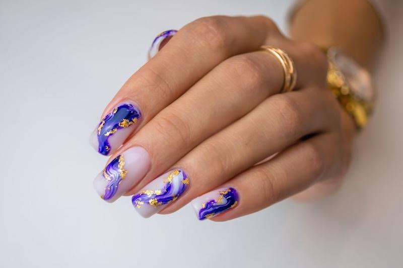 Hybrydy na krótkich paznokciach