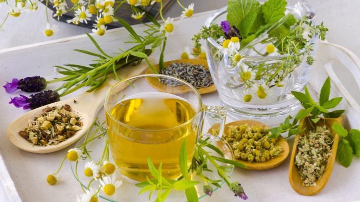 Ziołowe napary na cerę