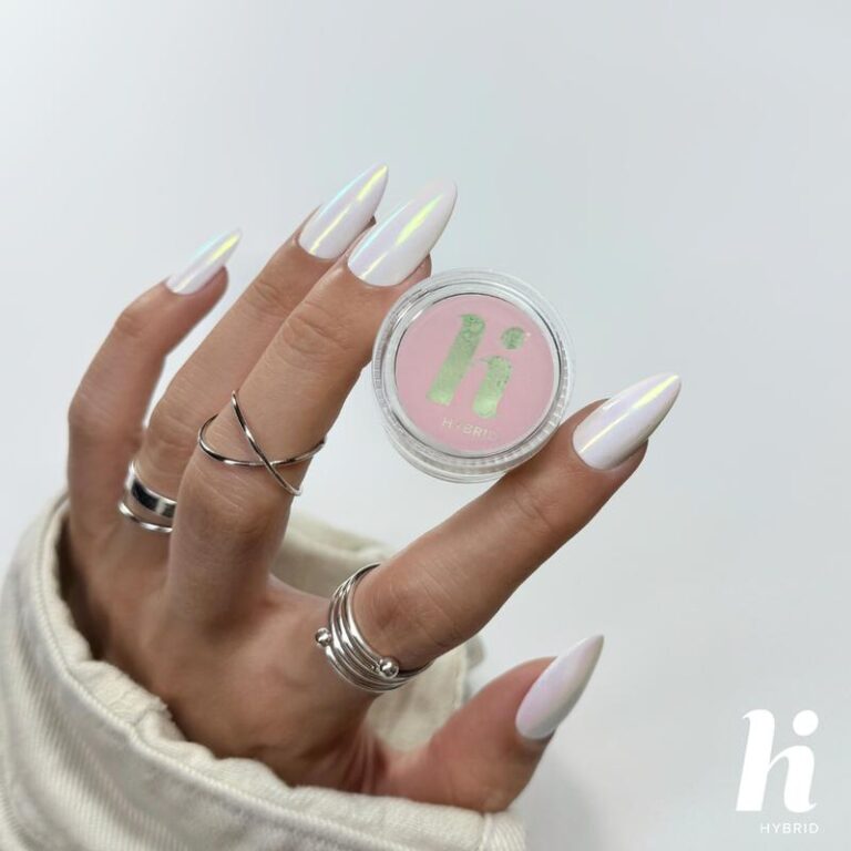 Wiosenne eksplozje kolorów: najmodniejsze tonacje paznokci na sezon 2026